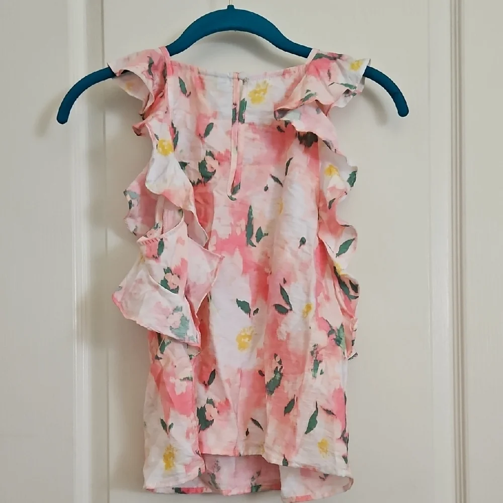 A New Day Pink Floral Sleeveless Blouse - Picture 2 of 5